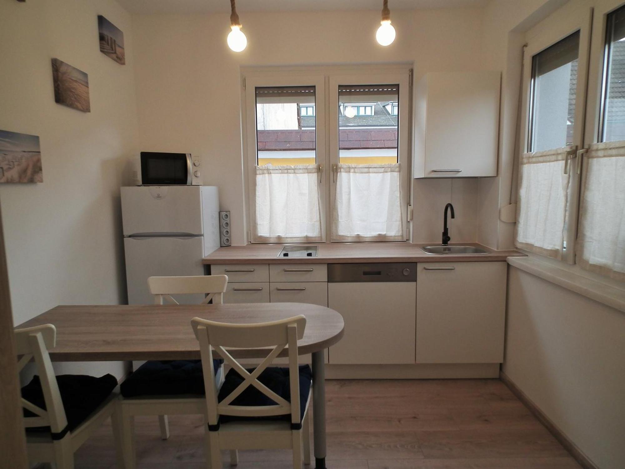 Appartement Blue Dinghi Fertőmeggyes Kültér fotó